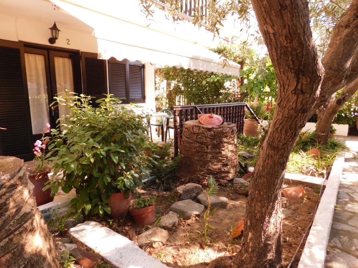 Dionysus-Mihanicus Ierissos Dış mekan fotoğraf